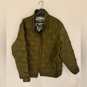 Olive Green Quilted Men's Columbia down filled Jacket